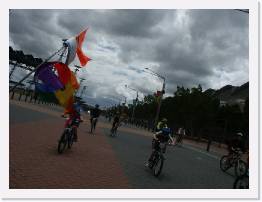 pict9017 * 2560 x 1920 * (1.9MB)