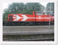 pict4941 * (Germany,Köln), Non DB diesel. From passing RB26 train. Near Köln * 2560 x 1920 * (2.71MB)
