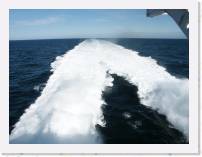 pict5360 * (Holland), Out in the North sea. Our wake at speed. * 2560 x 1920 * (1.74MB)